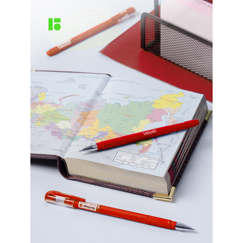 Ручка гелевая Berlingo "Velvet" красная, 0,5мм, прорезиненный корпус